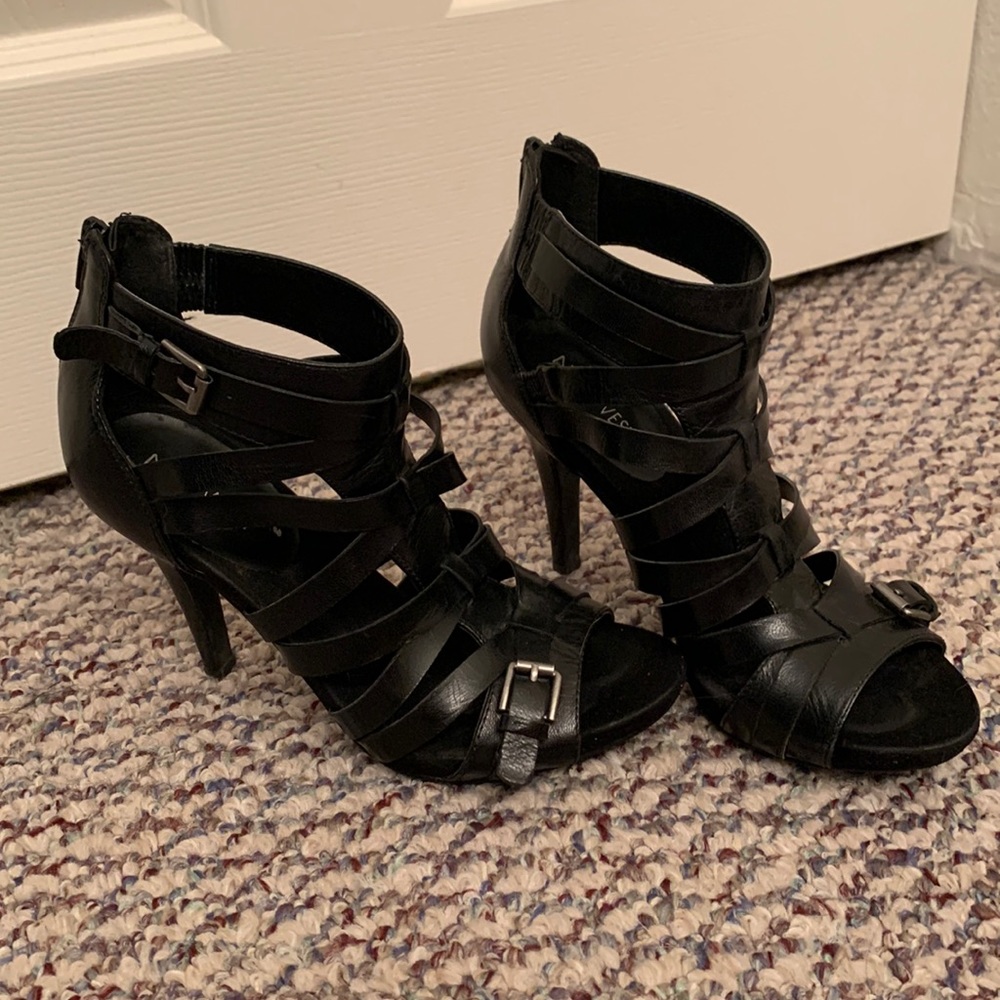Nine West sexy heels used super comfortable!